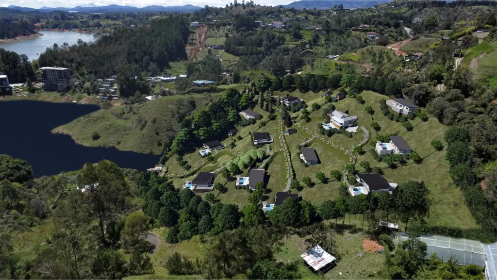 Parcelación Mirador del Lago TOMA 3